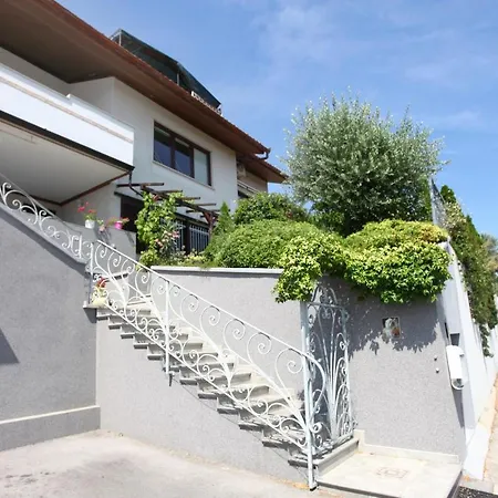 Tramontana Nr Apartamento